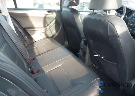 2018 Volkswagen Jetta 1.4T Se/1.4T Wolfsburg Edition from USA, damaged, VIN 3VWB67AJ5JM214565